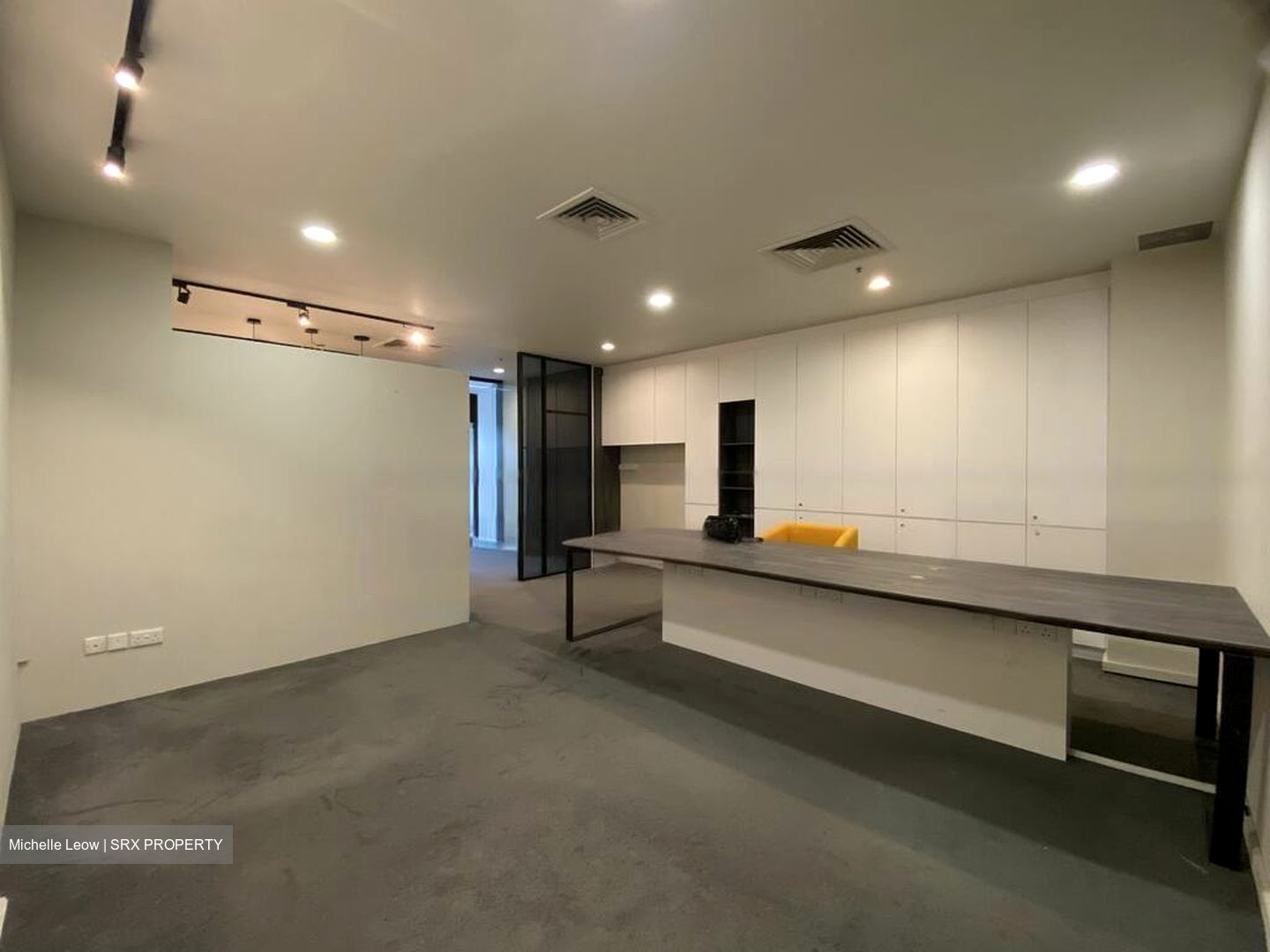 Parklane Shopping Mall (D7), Office #454240921